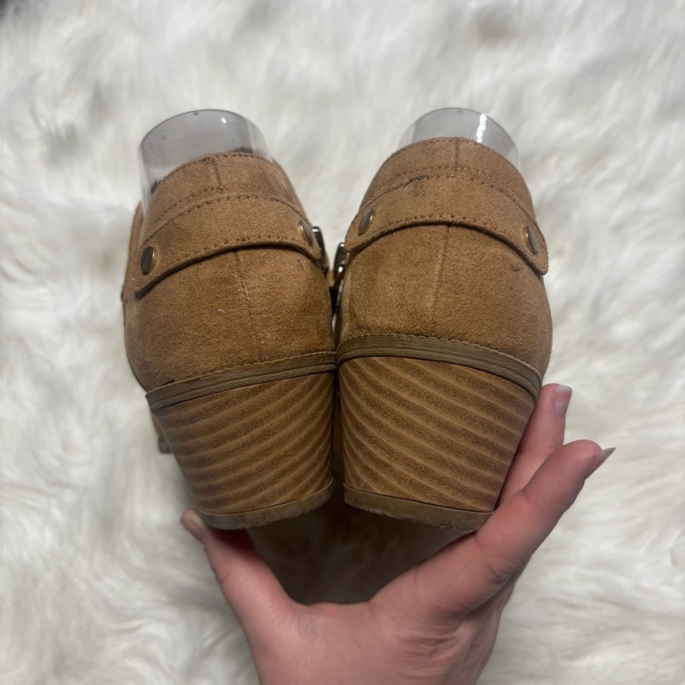 Dr.Scholl’s Tan Faux Leather with All-Over Perforation Booties size Women’s 8.5 - Picture 4 of 6